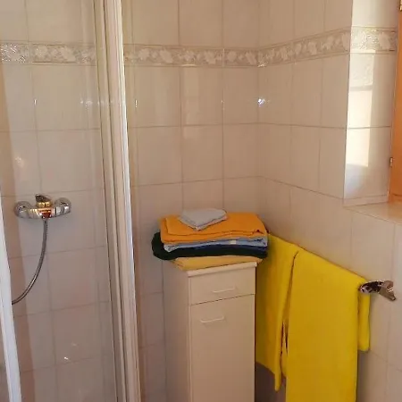 Alegria Apartment *